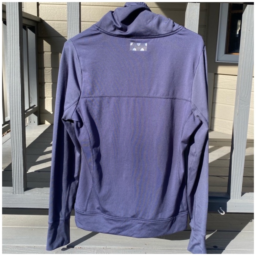 Bears Pullover - Picture 2 of 4